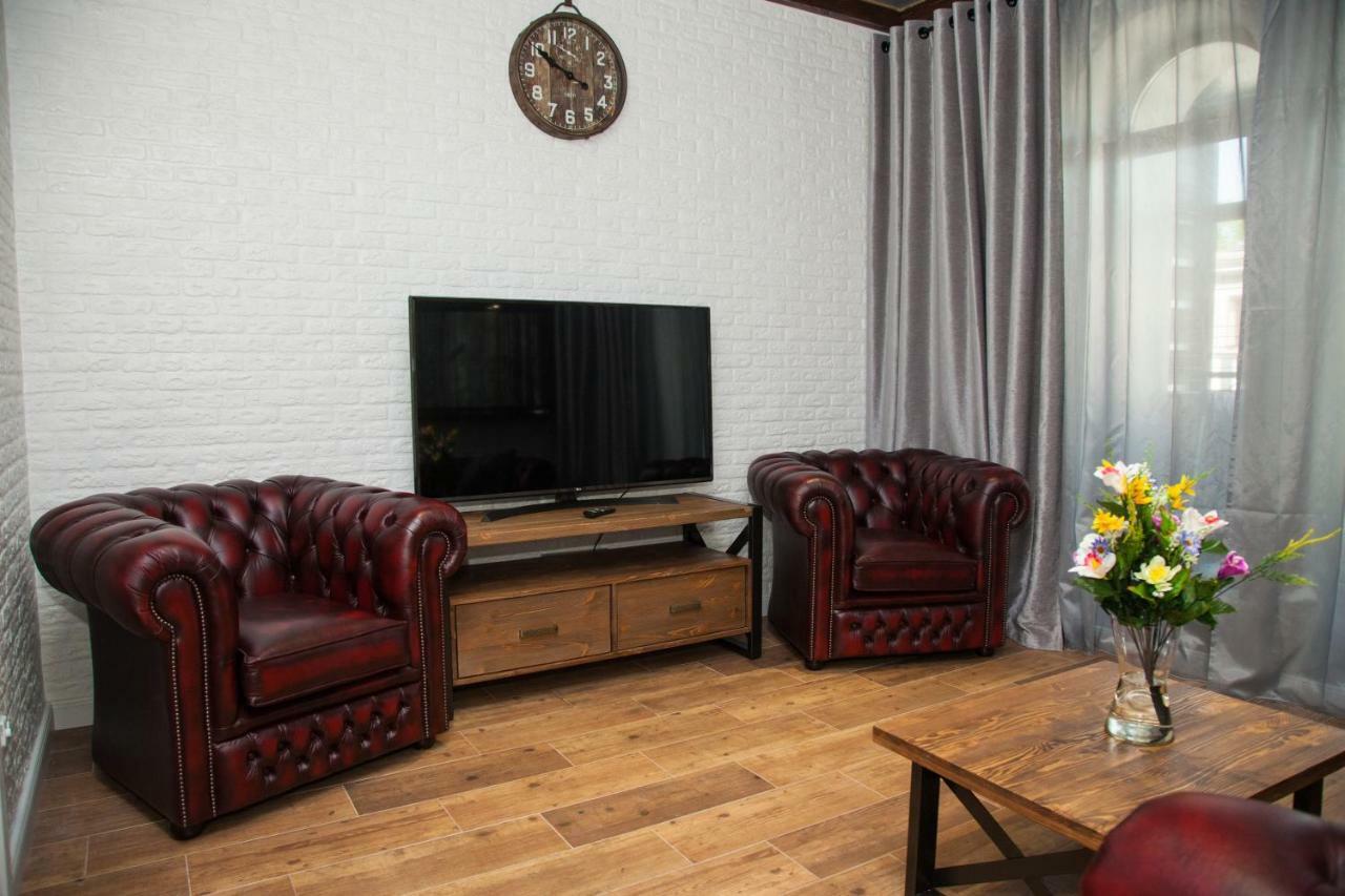 Vip Apartment On Lobanovskogo 19 Street Zaporizhia Dış mekan fotoğraf